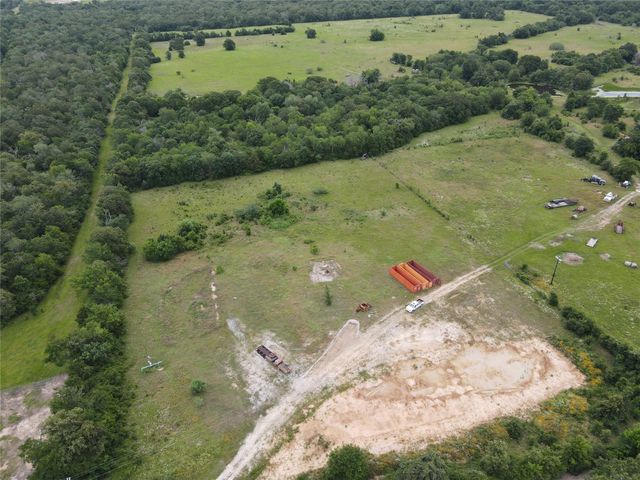 19046 County Road 124, Bedias, TX 77831