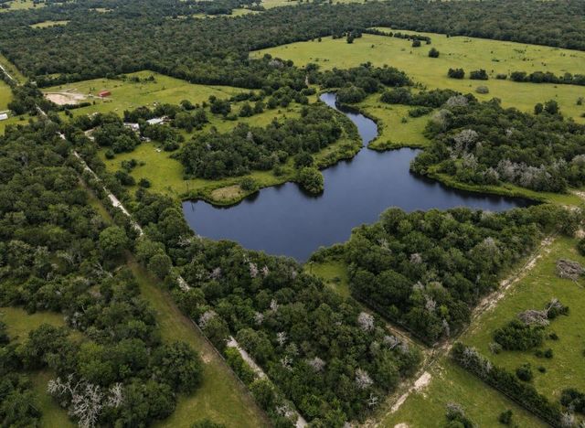19046 County Road 124, Bedias, TX 77831