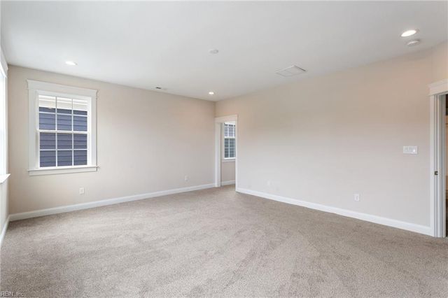 3127 E Ocean View AVE, Norfolk, VA 23518