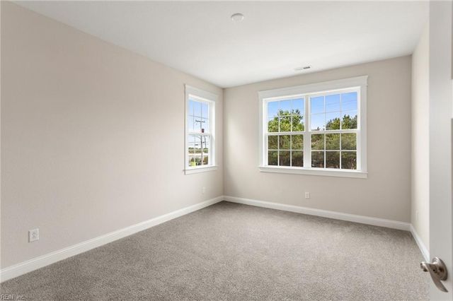 3127 E Ocean View AVE, Norfolk, VA 23518