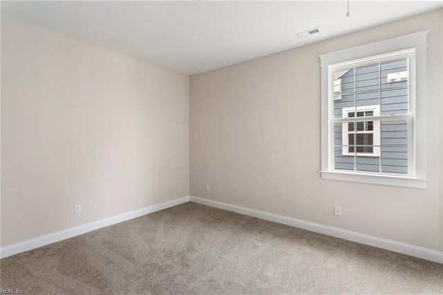 3127 E Ocean View AVE, Norfolk, VA 23518