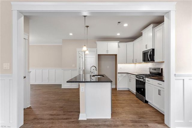 3127 E Ocean View AVE, Norfolk, VA 23518