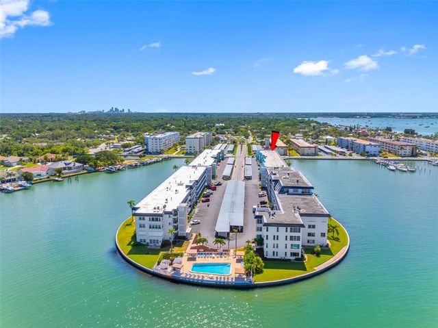 5940 30TH AVENUE S 301, Gulfport, FL 33707