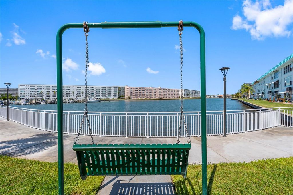 5940 30TH AVENUE S 301, Gulfport, FL 33707