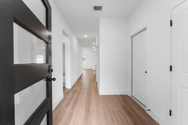 15806 Narrow Leaf Lane, Montgomery, TX 77316