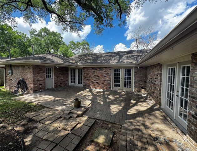 4501 Waycross Drive, Houston, TX 77035
