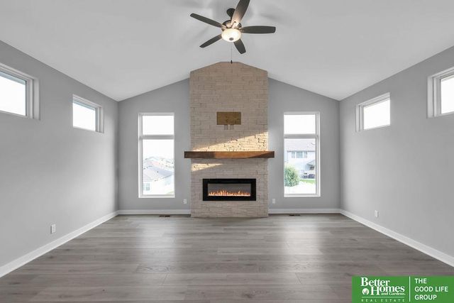 18325 Summit Drive, Omaha, NE 68136