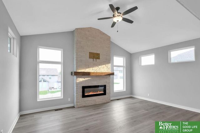 18325 Summit Drive, Omaha, NE 68136