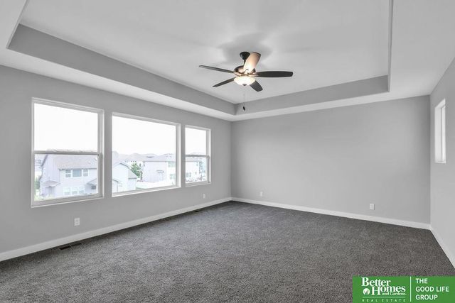 18325 Summit Drive, Omaha, NE 68136