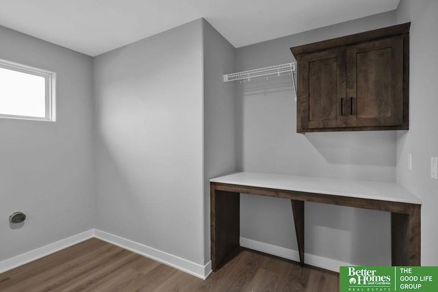 18325 Summit Drive, Omaha, NE 68136