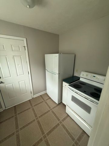 204 Sunset Ct, Clarksville, TN 37042