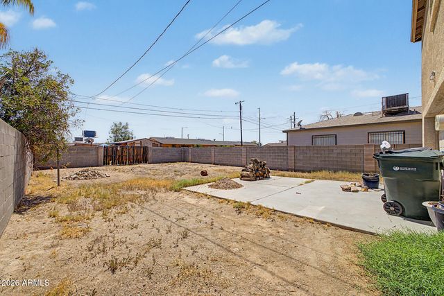 945 W COCOPAH Street, Phoenix, AZ 85007
