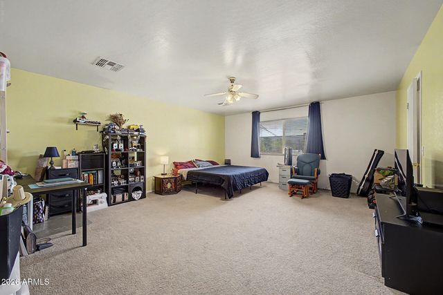 945 W COCOPAH Street, Phoenix, AZ 85007