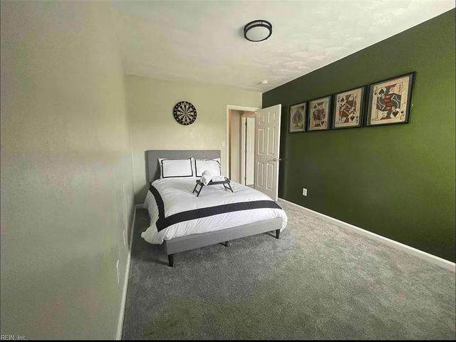 3 Reef CT, Portsmouth, VA 23703