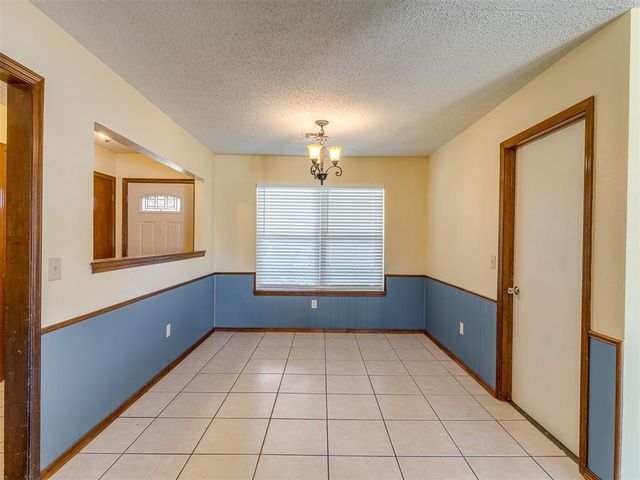 116 S English Drive, Moore, OK 73160