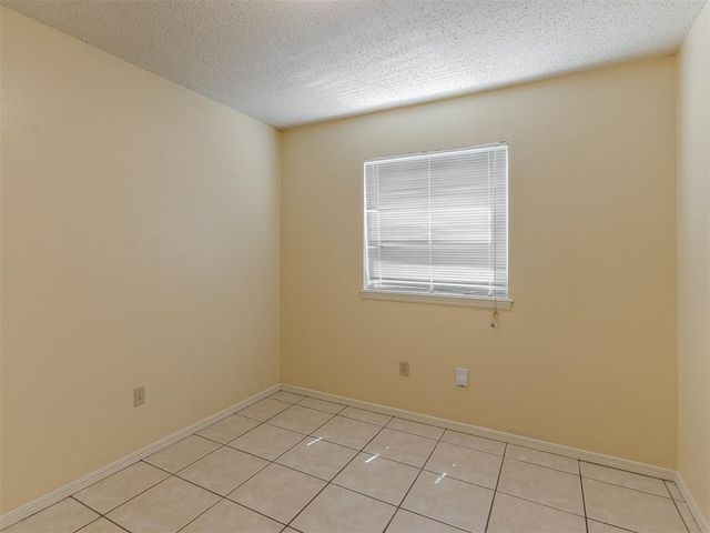 116 S English Drive, Moore, OK 73160