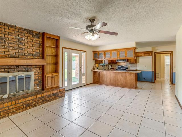 116 S English Drive, Moore, OK 73160