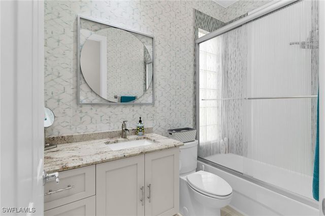 7911 Portofino CT, Naples, FL 34114