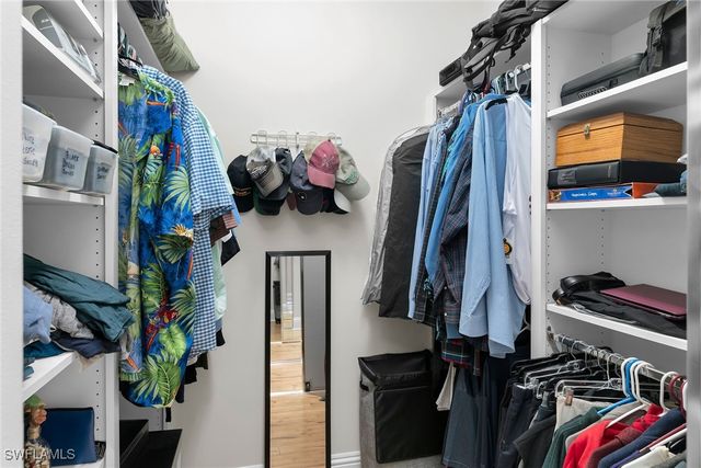 7911 Portofino CT, Naples, FL 34114