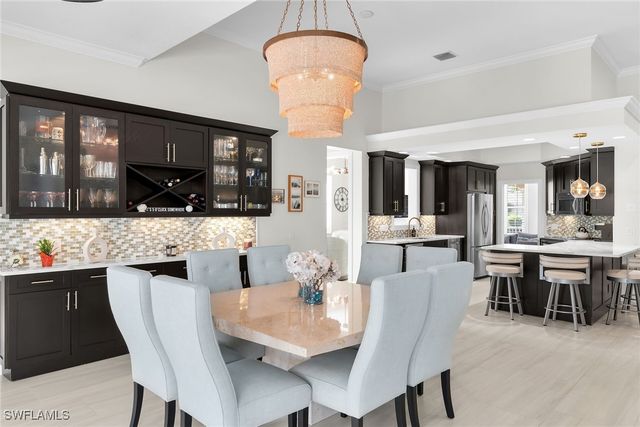 7911 Portofino CT, Naples, FL 34114