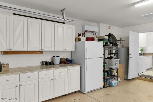 7911 Portofino CT, Naples, FL 34114