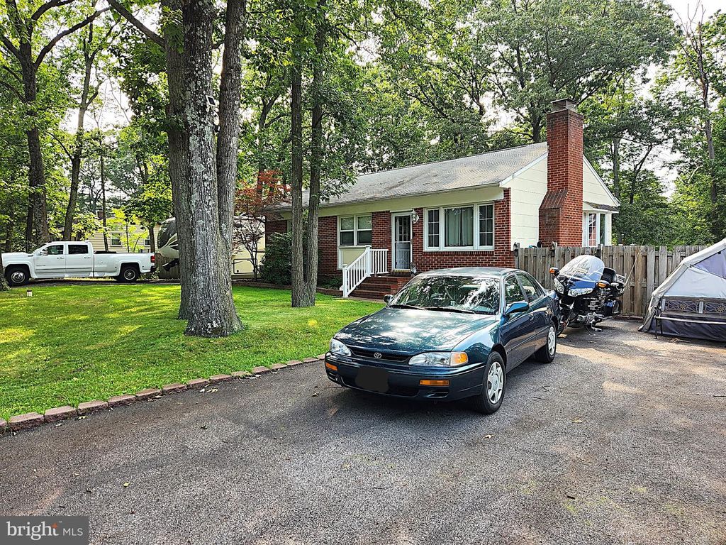 654 ROSSBURG COURT, Pasadena, MD 21122