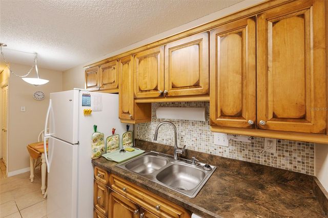 1600 BIG TREE ROAD U7, South Daytona, FL 32119