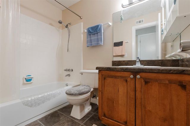 1600 BIG TREE ROAD U7, South Daytona, FL 32119