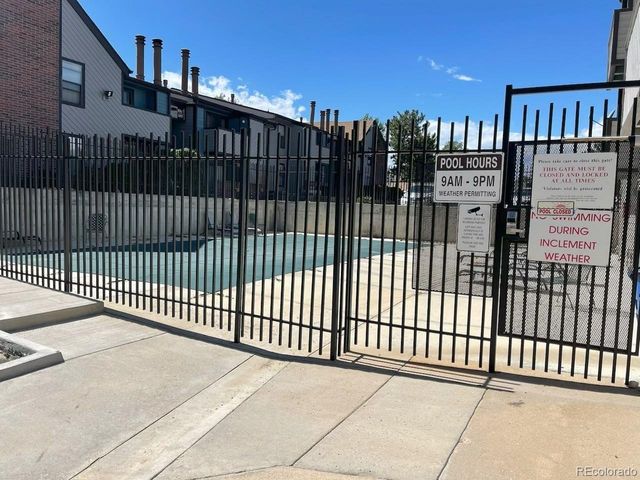 11901 E Harvard Ave 203, Aurora, CO 80014