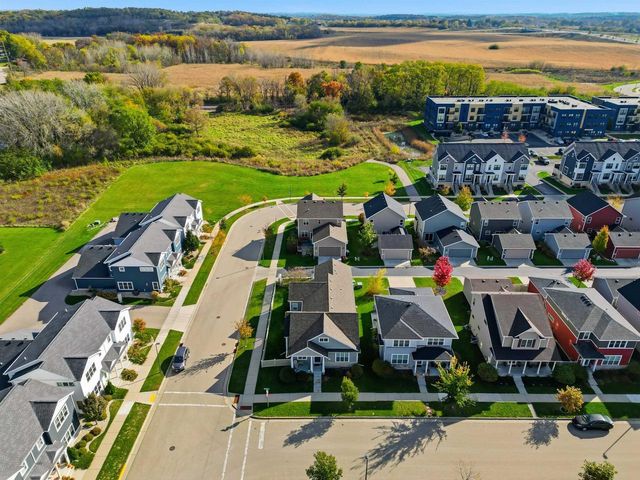 2914 Bulwer Lane, Fitchburg, WI 53593