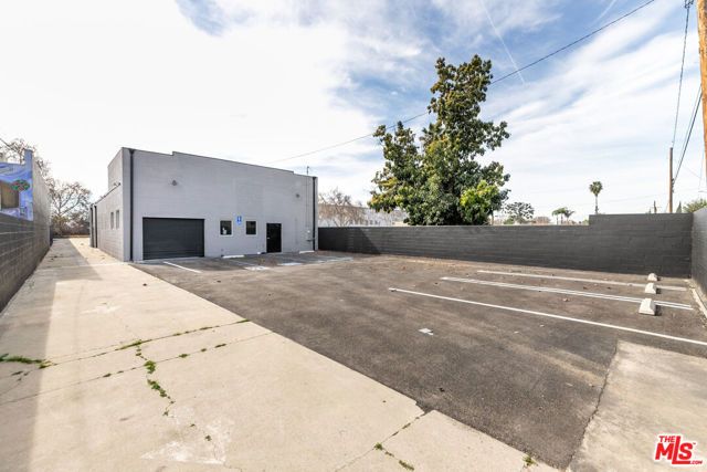 1241 W Holt Avenue, Pomona, CA 91768