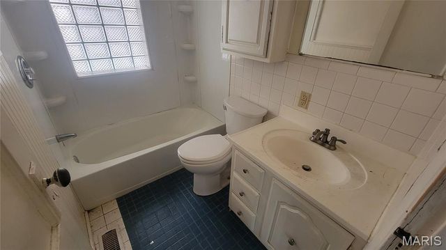 3719 Neosho Street, St Louis, MO 63116