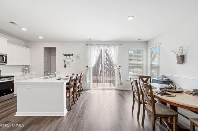 60 Backwater Street, Port Royal, SC 29906