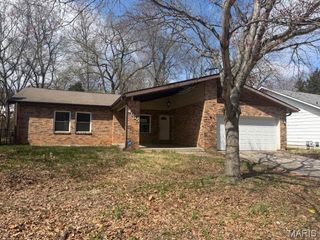 1955 Parkton Way, Barnhart, MO 63012
