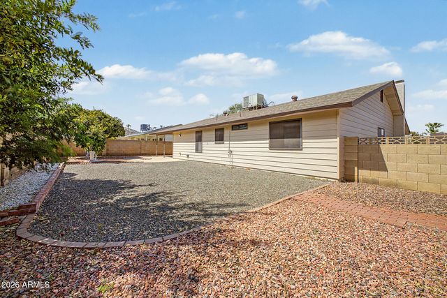 4827 E PAIUTE Street, Phoenix, AZ 85044