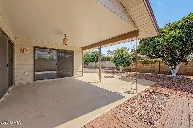 4827 E PAIUTE Street, Phoenix, AZ 85044