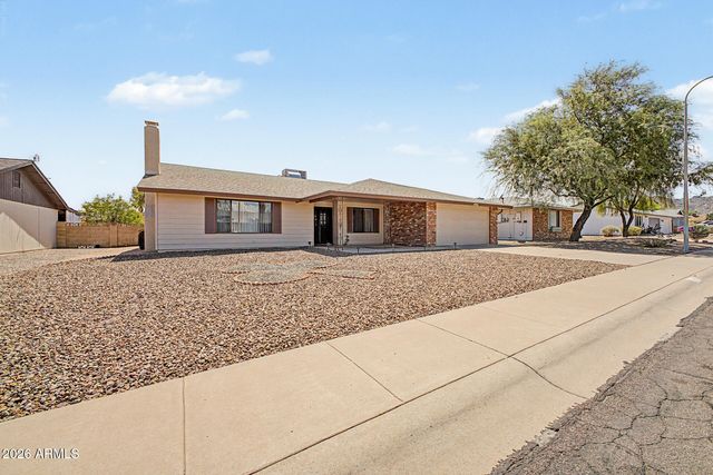 4827 E PAIUTE Street, Phoenix, AZ 85044