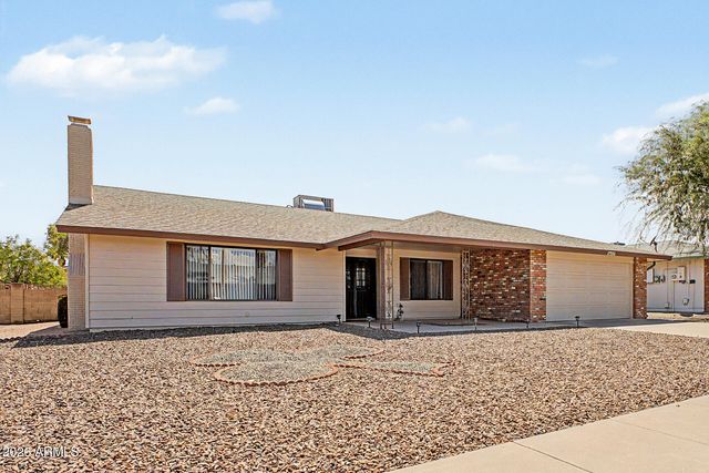4827 E PAIUTE Street, Phoenix, AZ 85044