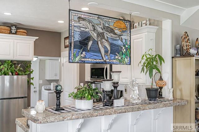 183 N Oak Street, Blackfoot, ID 83221