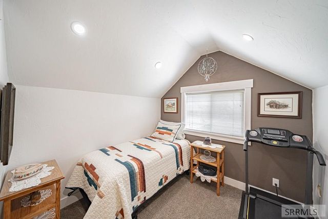 183 N Oak Street, Blackfoot, ID 83221