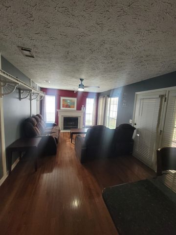 1204 Orchard Mountain Ct, Antioch, TN 37013