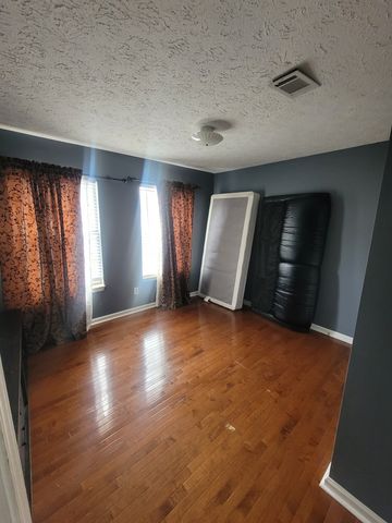 1204 Orchard Mountain Ct, Antioch, TN 37013