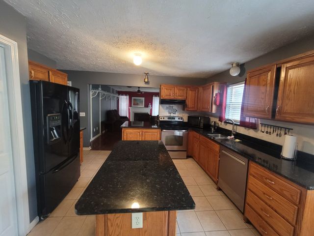 1204 Orchard Mountain Ct, Antioch, TN 37013