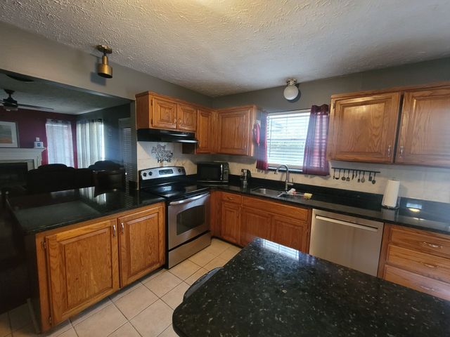 1204 Orchard Mountain Ct, Antioch, TN 37013