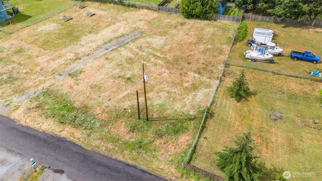 231 170th Street E, Spanaway, WA 98387