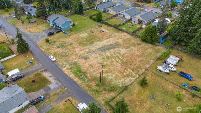 231 170th Street E, Spanaway, WA 98387