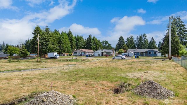 231 170th Street E, Spanaway, WA 98387