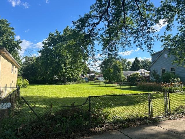 8326 45TH Place, Lyons, IL 60534