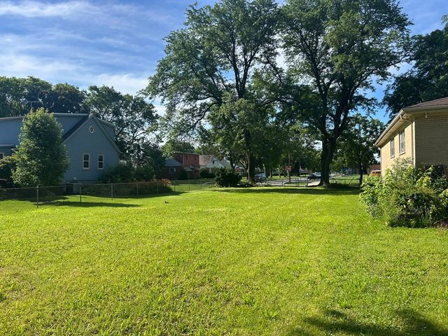 8326 45TH Place, Lyons, IL 60534