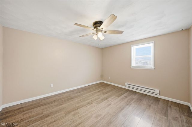 1099 Jackson St, Vermilion, OH 44089